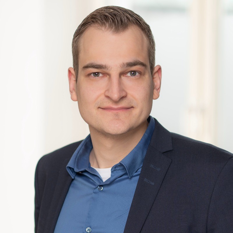 Dr. Marcel Koloschin